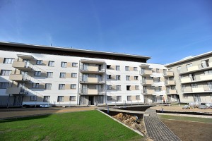 i etap - prace wykończeniowe, głównie wokół budynku