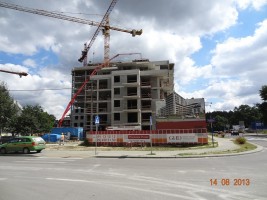 budynek osiągnął wysokość dziesiątego piętra
