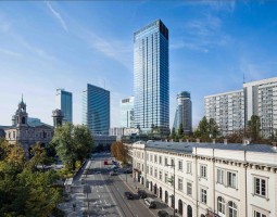 zdjęcie Cosmopolitan Twarda 2/4