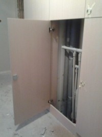 Rozpoczęto montaż slusarki w witrzynach lokali handlowych w segmencie A i w wejściach do pozostałych klatek. Rozpoczę...