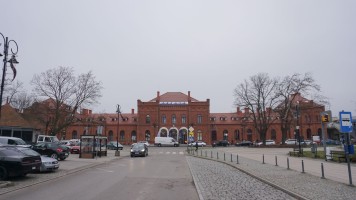 zdjęcie Dworzec PKP Skierwniewice