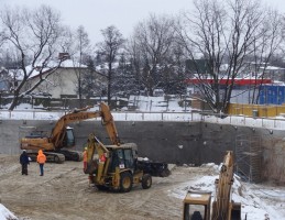 rozpoczęto kolejny etap prac fundamentowych