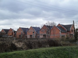 zdjęcie Domy w zabudowie szeregowej przy Górki