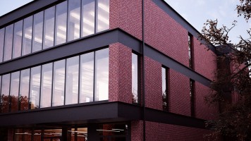 wizualizacje Biurowiec Promienista 94