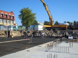 rozpoczęto prace nad wykonaniem płyty fundamentowej