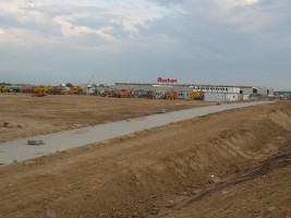 zdjęcie Auchan Kołbaskowo