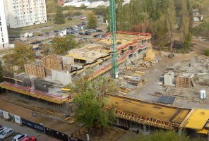 Widok na plac budowy