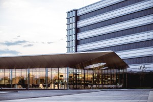 zdjęcie Restauracja przy biurowcu firmy Kaufland