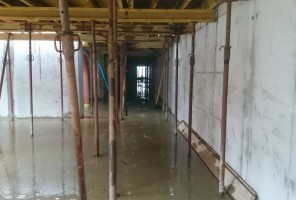 ROZŁOŻONE DESKOWANIE STROPU POZIOM -2 KL1 I KL2