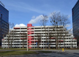 zdjęcie Millennium Towers - Garaż welopoziomowy