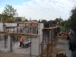 roboty murowe parter - ściany garaży