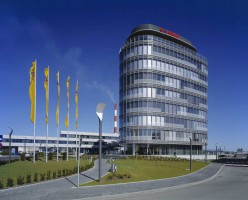 zdjęcie Siedziba Główna Grupy Lotos