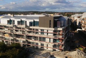 POKRYCIE DACHOWE I ELEWACJA POŁUDNIOWA - BUDYNEK M1