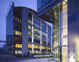 zdjęcie Crown Tower