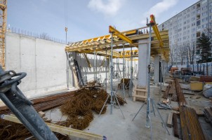 prace na pierwszej kondygnacji naziemnej