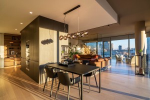 zdjęcie Cosmopolitan Twarda 2/4