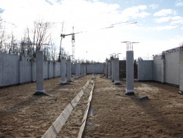 Garaż AB pomiędzy S8 a S14