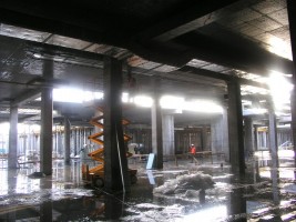 prace w środku galerii