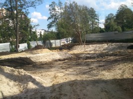 Wykonywanie elewacji zewnętrznej i tynków wewnętrznych, wykonanie prac w 60%