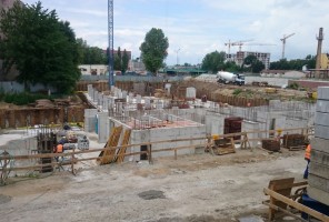 WIDOK NA PLAC BUDOWY Z BIURA BUDOWY