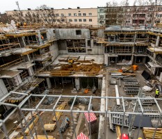 .Trwają końcowe prace przy wykonywaniu konstrukcji żelbetowej kondygnacji parteru