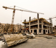 .Trwają końcowe prace przy wykonywaniu konstrukcji żelbetowej kondygnacji parteru