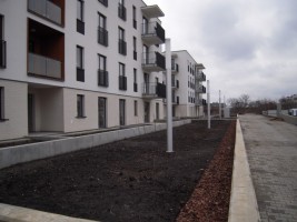 prace porządkujące teren inwestycji