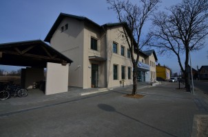 zdjęcie Dworzec kolejowy PKP