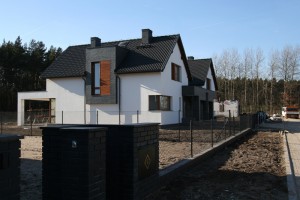 pierwsze gotowe domy