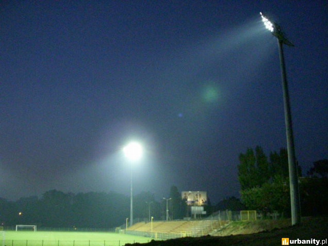 prezentacja oświetlenia stadionu