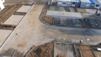 Rozpoczęto roboty wykończeniowe w poszczególnych budynkach. Wciąż trwają prace elewacyjne