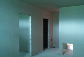 TYNKI WEWNĘTRZNE BUD. M1