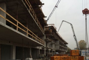 WIDOK NA ELEWACJE PÓŁNOCNĄ - ETAP PIERWSZY