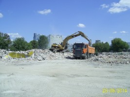 wyburzanie budynków znajdujących się na terenie działki