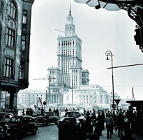 zdjęcie PKiN