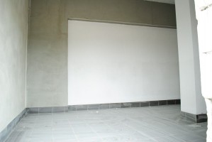 trwają prace na klatkach schodowych i tarasach