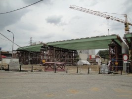 Podparcia technologiczne ustroju nośnego dźwigarów wiaduktu