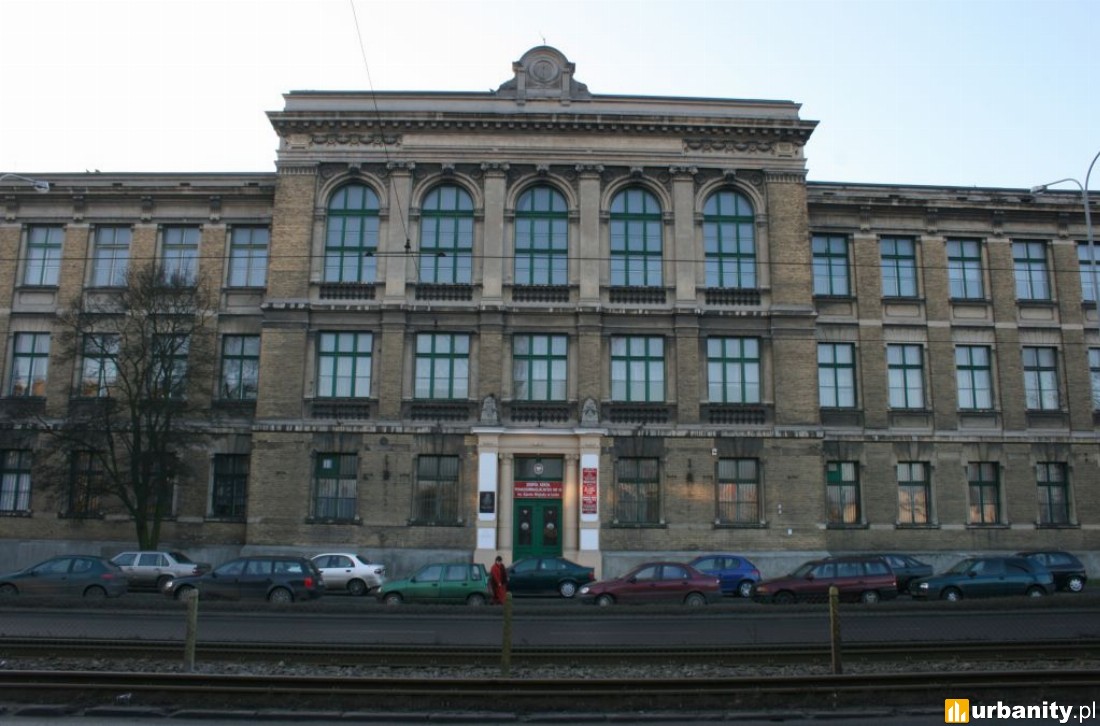 Technikum Uzupełniające Po Zsz Zespołu Szkół Ponadgimnazjalnych Nr 19 Zespół Szkół Ponadgimnazjalnych nr 19 im. Karola Wojtyły Łódź