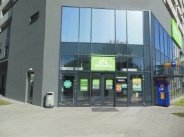 zdjęcie Parking z lokalami usługowo - handlowymi