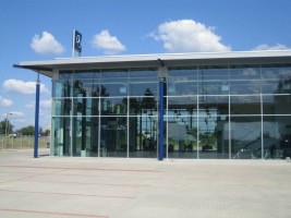 zdjęcie Salon Samochodowy Mercedes