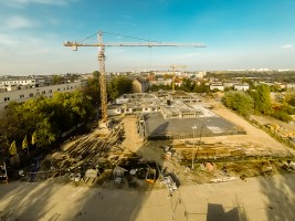 Trwają końcowe prace przy wykonywaniu konstrukcji żelbetowej kondygnacji parteru