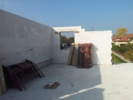 Strop nad garażami - ściany I piętra